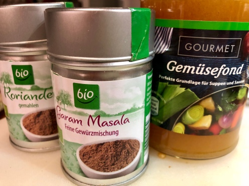 Gram Masala, coriander powder, vegetable stock